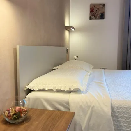 & Breakfast Olmo Tondo Гостевой дом