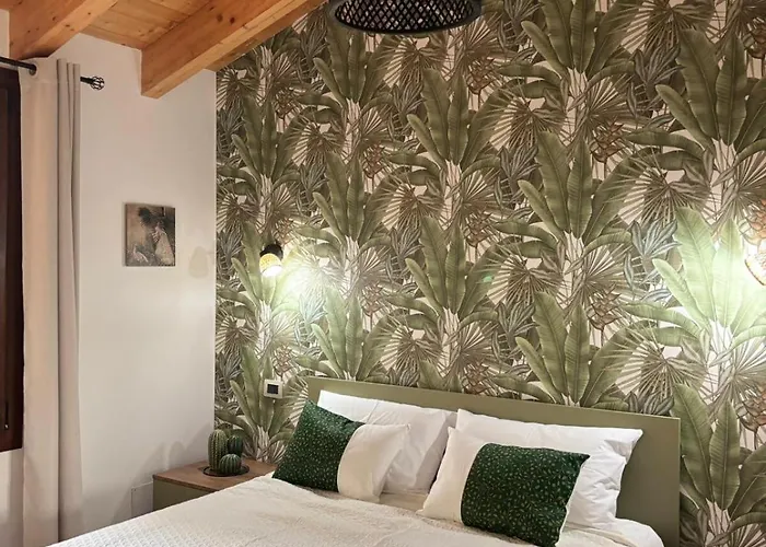 & Breakfast Olmo Tondo Pensión