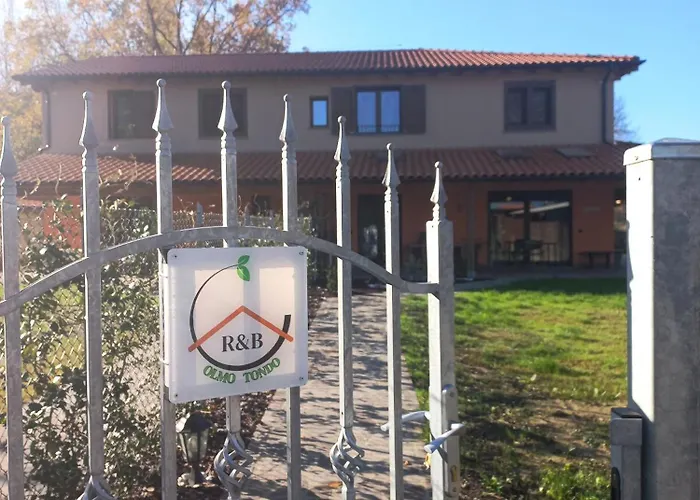 & Breakfast Olmo Tondo 3*